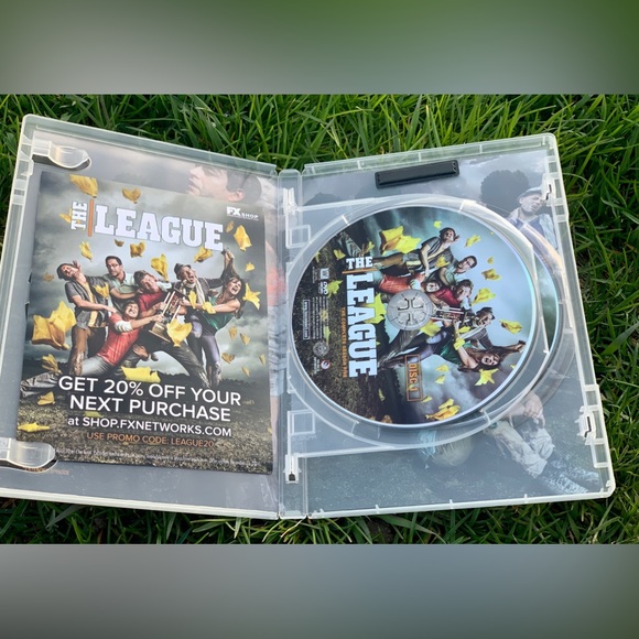 The League Complete Season Five 2 Disc DVD Set - Picture 3 of 5